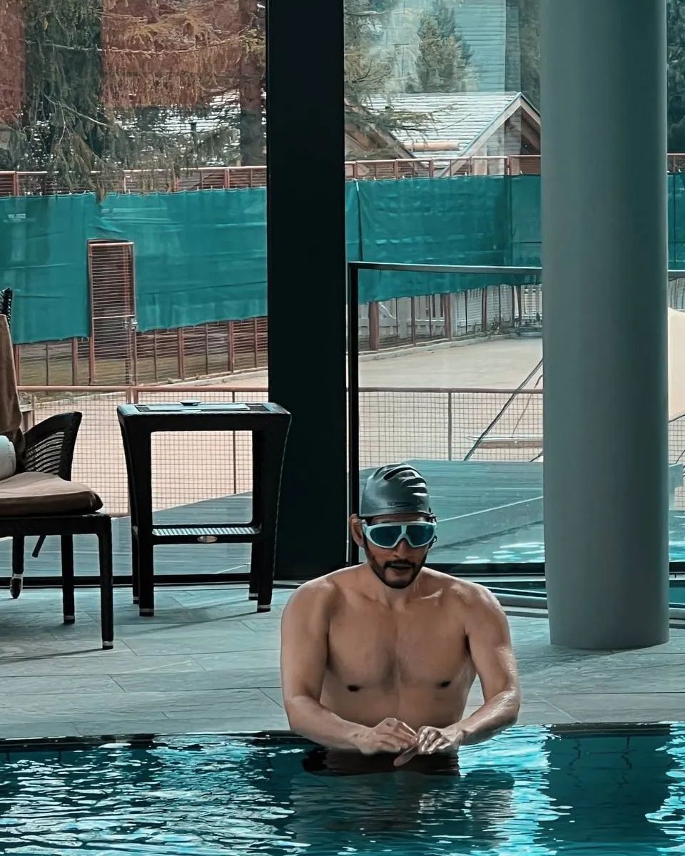 Mahesh babu shirtless image